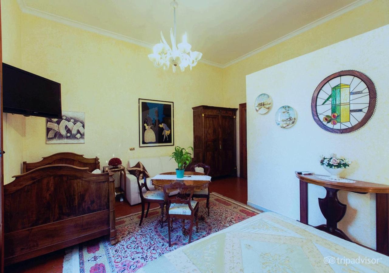 B&B Atmosfere Del Centro Storico เนเปิลส์ ห้อง รูปภาพ